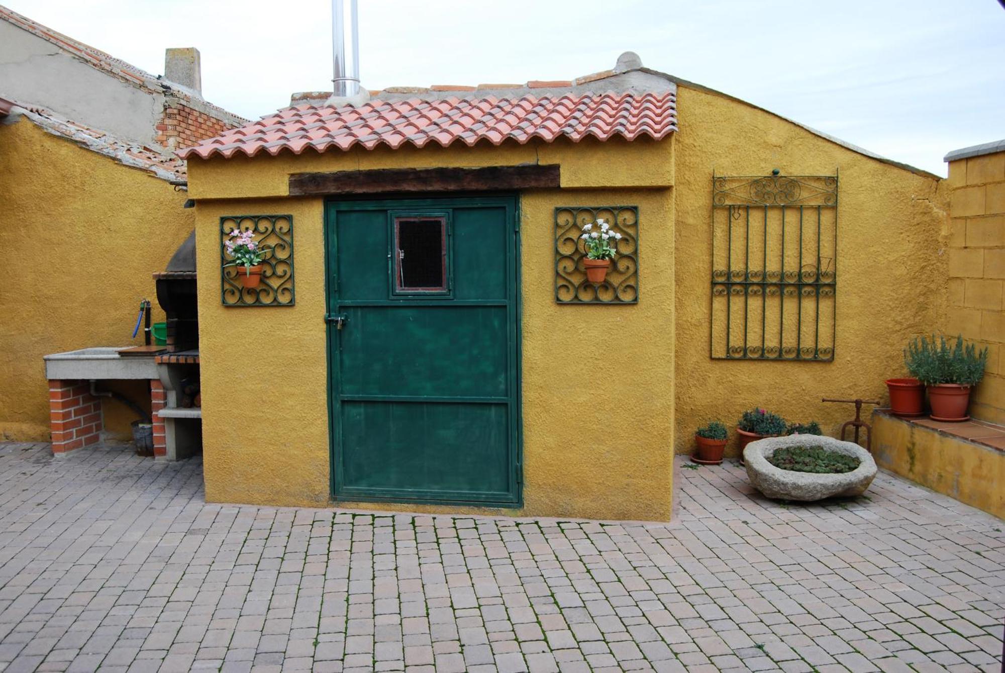 Arroyo Milano Casa Rural Maello Exterior photo