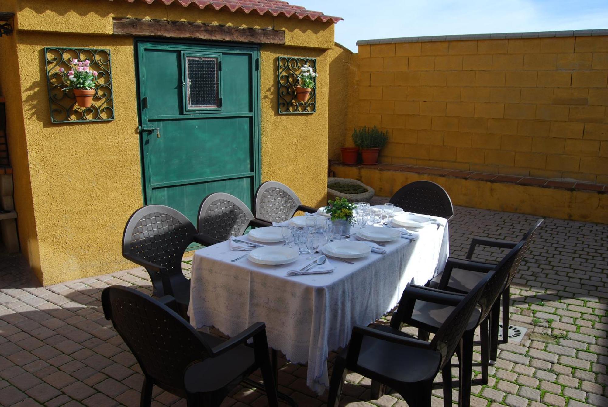 Arroyo Milano Casa Rural Maello Exterior photo